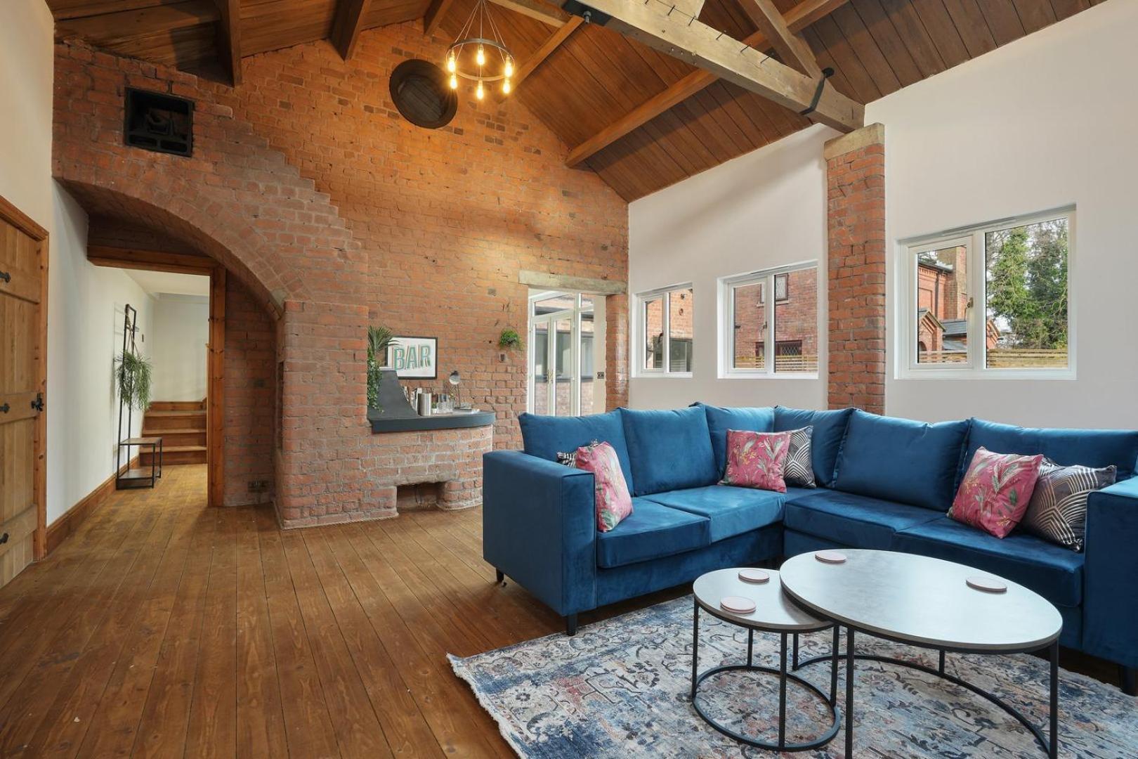 Victorian Retreat In Liverpool Knowsley Exterior photo
