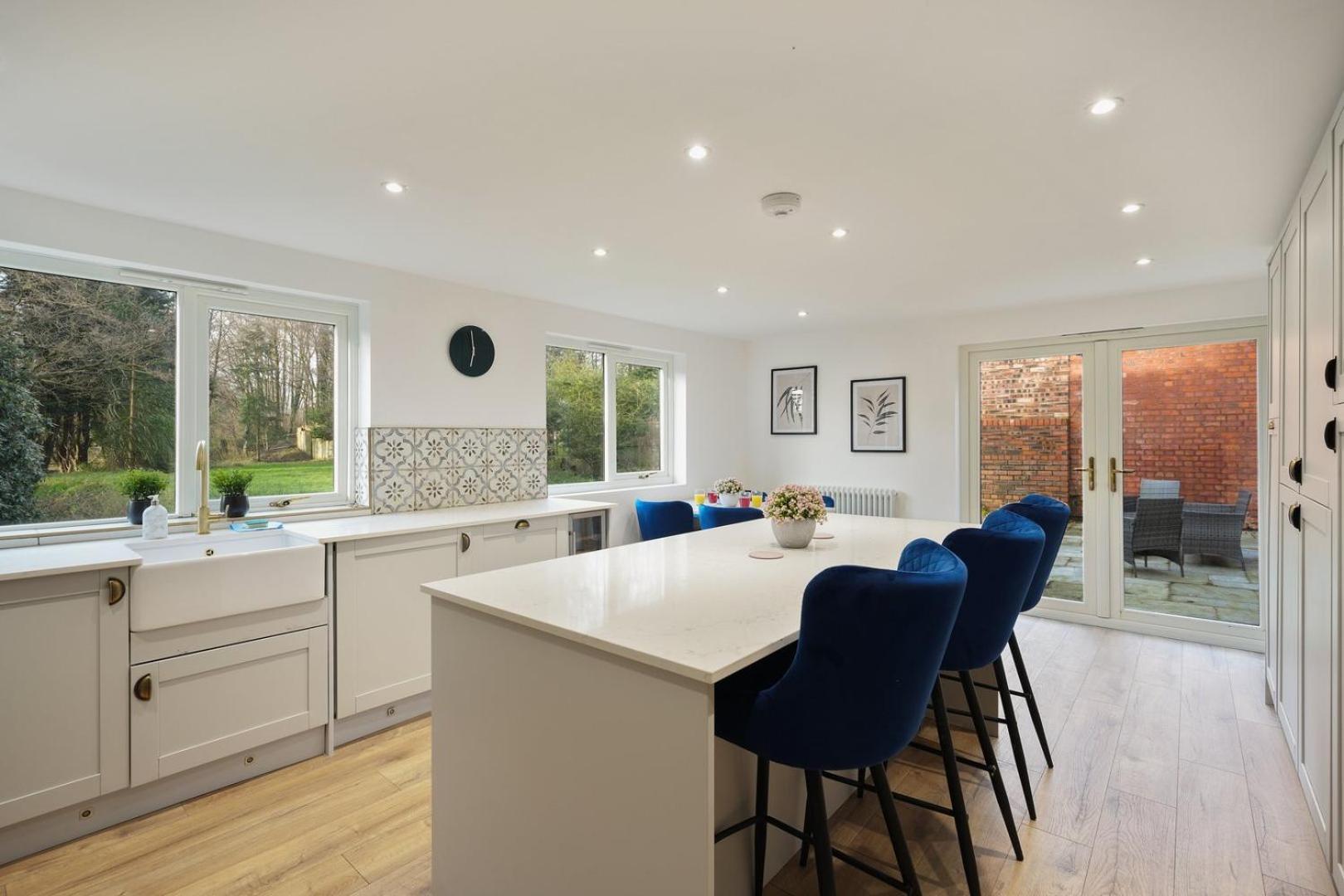 Victorian Retreat In Liverpool Knowsley Exterior photo